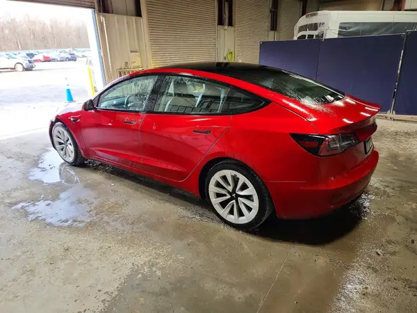 5YJ3E1EA2NF291180 2022 TESLA MODEL 3 - Image 2