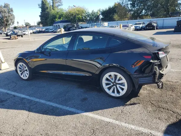 5YJ3E1EA2NF299957 2022 TESLA MODEL 3 - Image 2