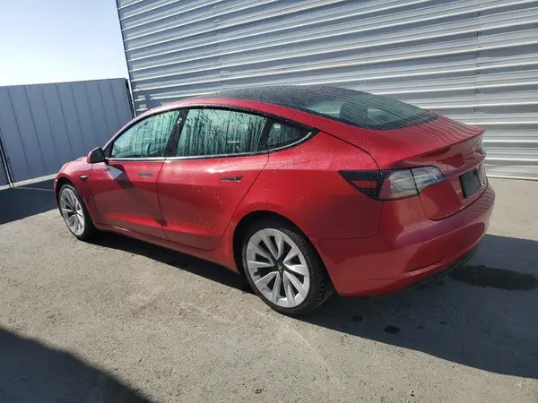 5YJ3E1EA2NF304204 2022 TESLA MODEL 3 - Image 2