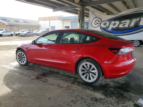 5YJ3E1EA2NF304221 2022 TESLA MODEL 3 - Image 2