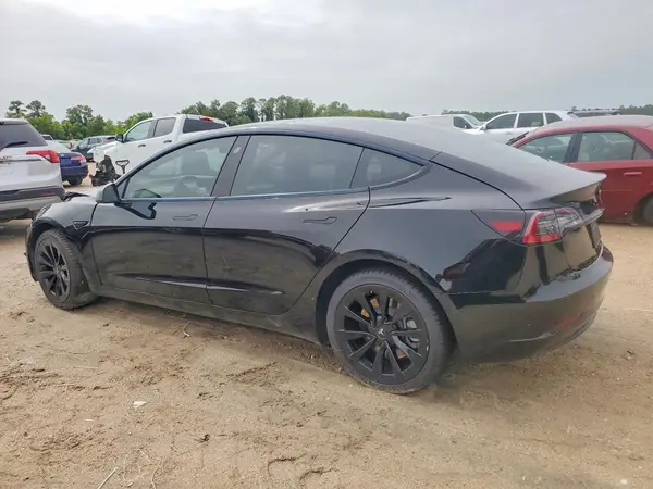 5YJ3E1EA2NF304509 2022 TESLA MODEL 3 - Image 2