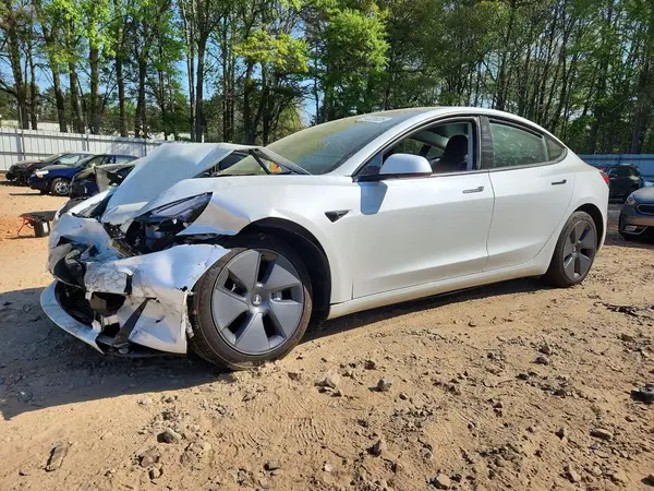 5YJ3E1EA2NF317650 2022 TESLA MODEL 3 - Image 1