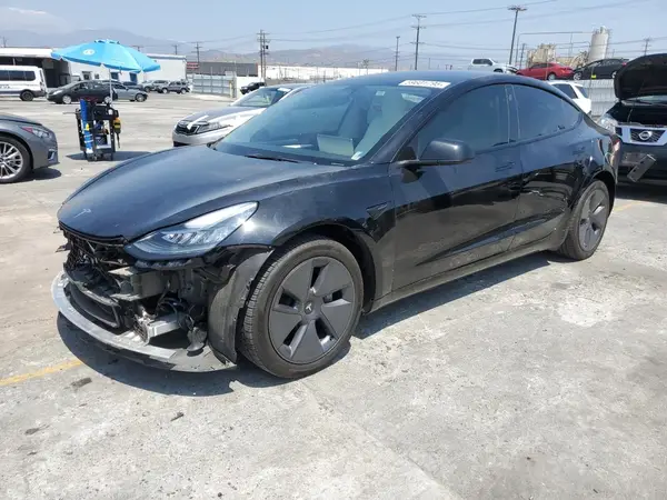 5YJ3E1EA2NF318085 2022 TESLA MODEL 3 - Image 1