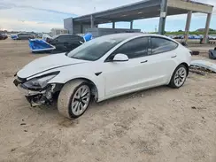 5YJ3E1EA2NF321472 2022 TESLA MODEL 3