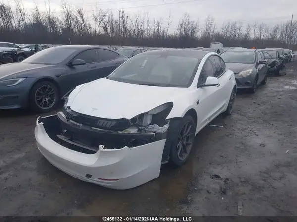 5YJ3E1EA2NF328146 2022 TESLA MODEL 3 - Image 2