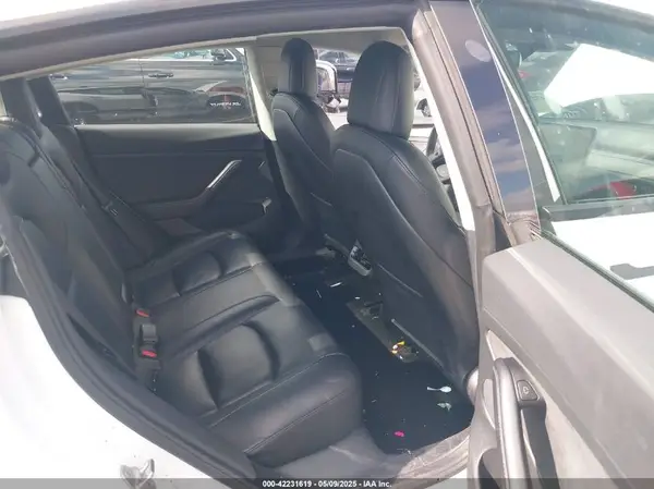5YJ3E1EA2NF332648 2022 TESLA MODEL 3 - Image 8