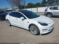 5YJ3E1EA2NF337137 2022 TESLA MODEL 3
