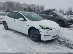 5YJ3E1EA2NF338529 2022 TESLA MODEL 3