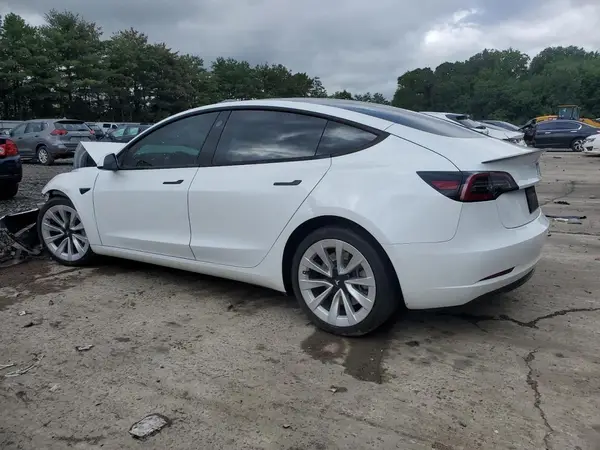 5YJ3E1EA2NF342869 2022 TESLA MODEL 3 - Image 2