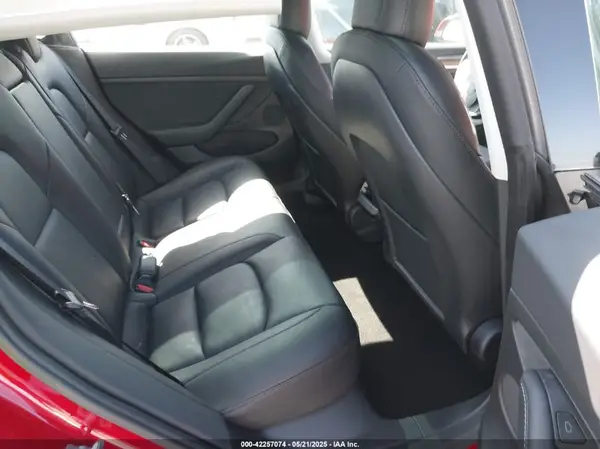 5YJ3E1EA2NF354326 2022 TESLA MODEL 3 - Image 8