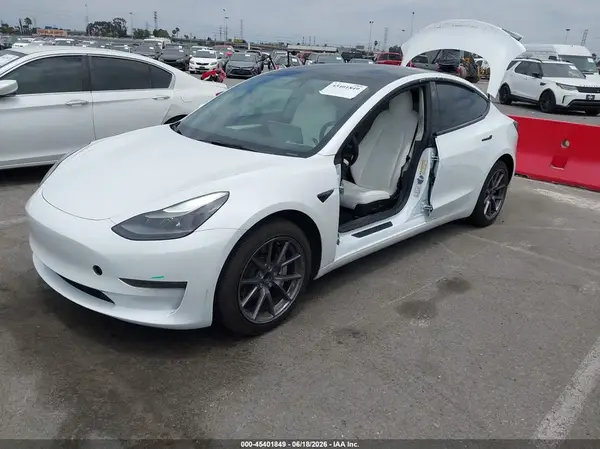 5YJ3E1EA2NF357954 2022 TESLA MODEL 3 - Image 2