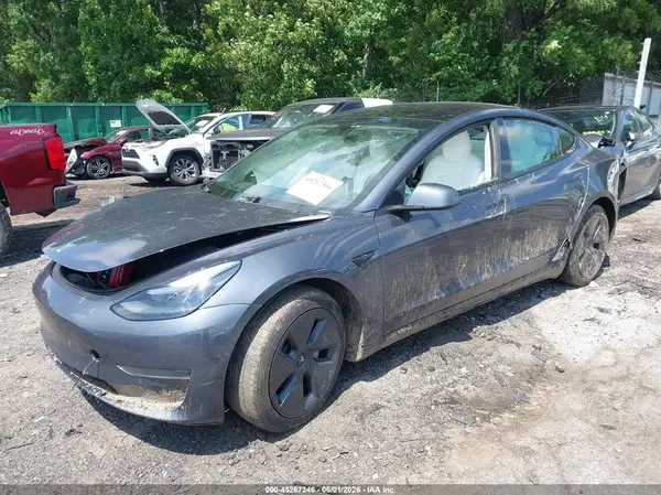 5YJ3E1EA2NF361874 2022 TESLA MODEL 3 - Image 2