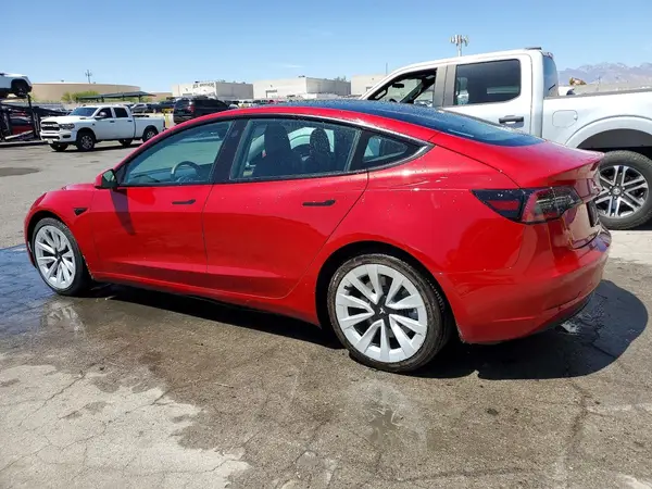 5YJ3E1EA2NF368887 2022 TESLA MODEL 3 - Image 2