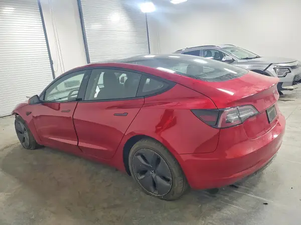 5YJ3E1EA2NF371000 2022 TESLA MODEL 3 - Image 2