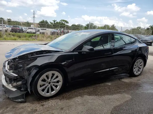5YJ3E1EA2NF371742 2022 TESLA MODEL 3 - Image 1