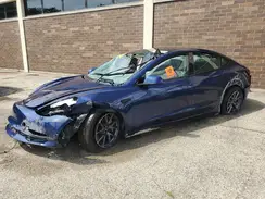 5YJ3E1EA2NF371837 2022 TESLA MODEL 3