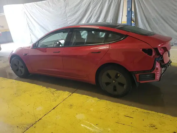 5YJ3E1EA2NF372518 2022 TESLA MODEL 3 - Image 2