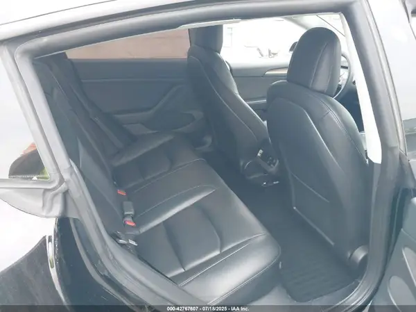 5YJ3E1EA2NF373877 2022 TESLA MODEL 3 - Image 8