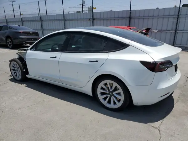 5YJ3E1EA2NF374222 2022 TESLA MODEL 3 - Image 2
