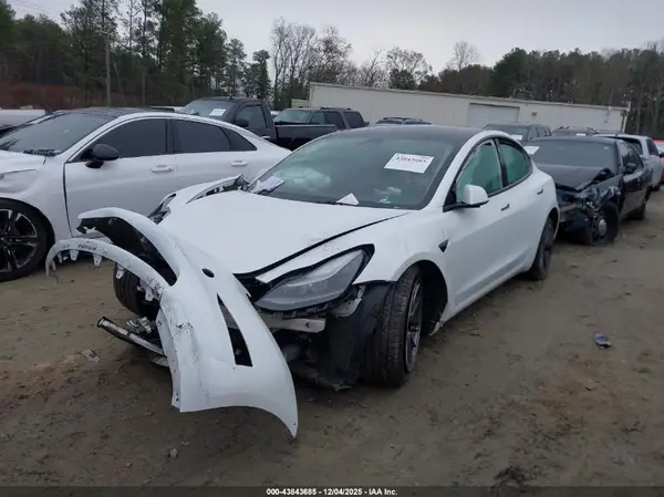 5YJ3E1EA2PF385966 2023 TESLA MODEL 3 - Image 2