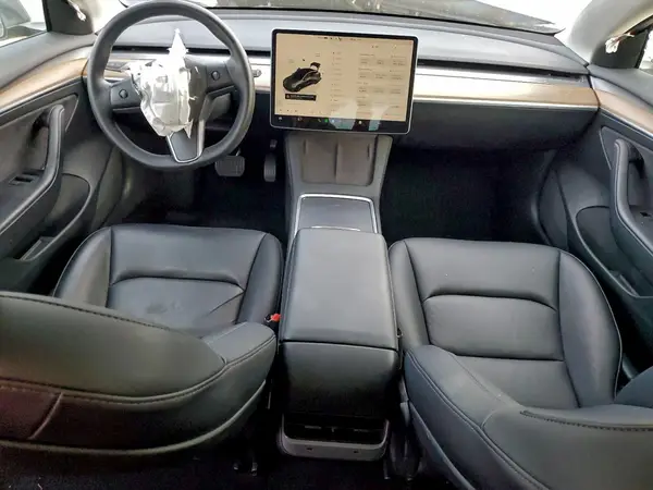 5YJ3E1EA2PF402040 2023 TESLA MODEL 3 - Image 8