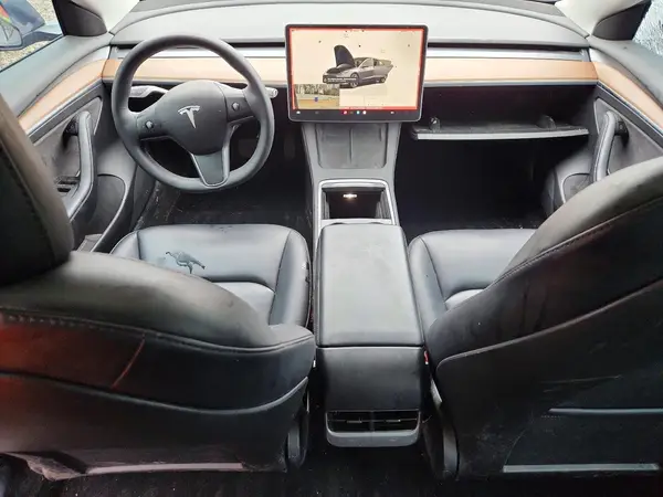 5YJ3E1EA2PF402653 2023 TESLA MODEL 3 - Image 8