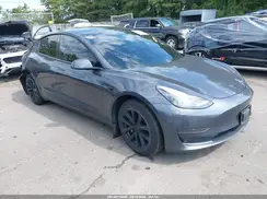 5YJ3E1EA2PF403558 2023 TESLA MODEL 3