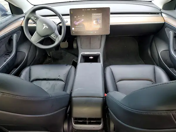 5YJ3E1EA2PF403768 2023 TESLA MODEL 3 - Image 8