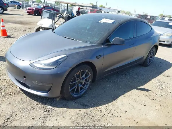 5YJ3E1EA2PF404614 2023 TESLA MODEL 3 - Image 2