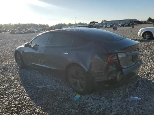 5YJ3E1EA2PF408579 2023 TESLA MODEL 3 - Image 2