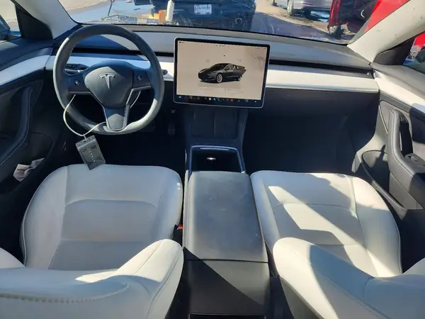 5YJ3E1EA2PF422224 2023 TESLA MODEL 3 - Image 8