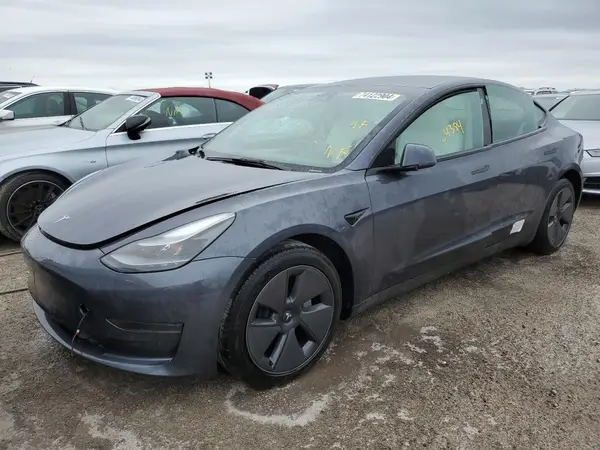 5YJ3E1EA2PF422966 2023 TESLA MODEL 3 - Image 1