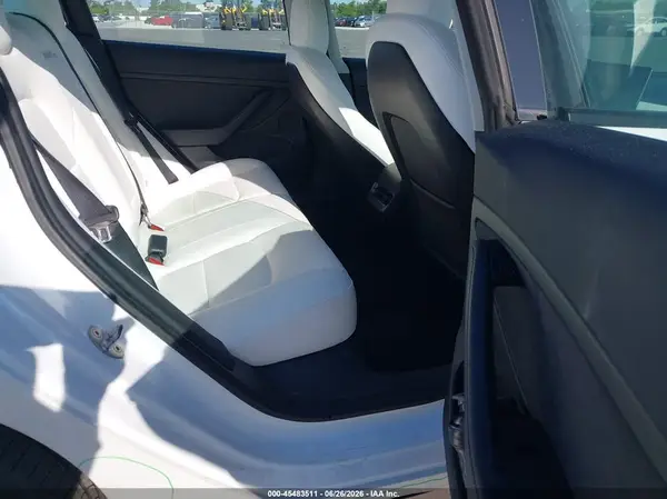 5YJ3E1EA2PF423681 2023 TESLA MODEL 3 - Image 8