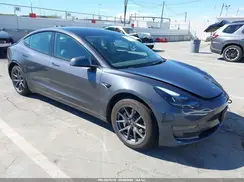 5YJ3E1EA2PF425835 2023 TESLA MODEL 3