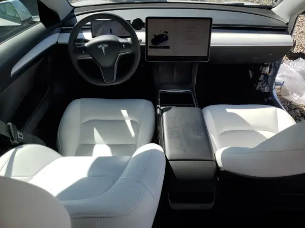 5YJ3E1EA2PF425981 2023 TESLA MODEL 3 - Image 8