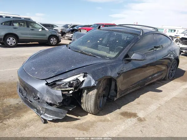 5YJ3E1EA2PF428900 2023 TESLA MODEL 3 - Image 2