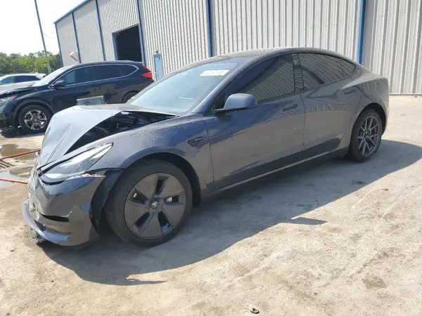 5YJ3E1EA2PF431148 2023 TESLA MODEL 3 - Image 1