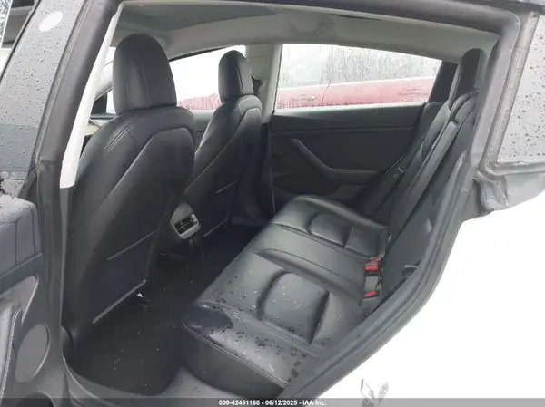 5YJ3E1EA2PF433790 2023 TESLA MODEL 3 - Image 8