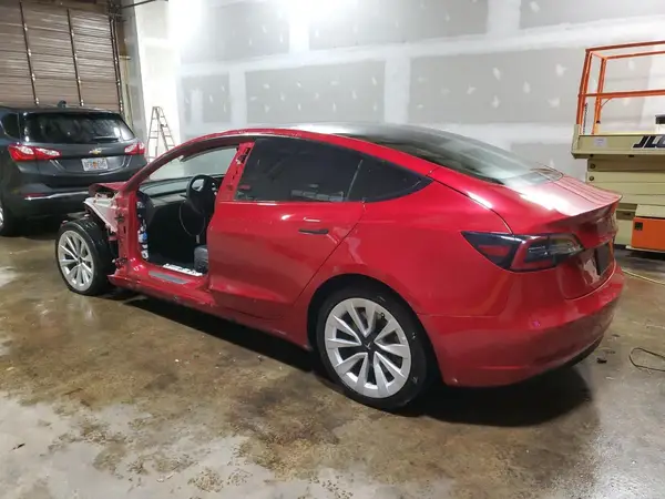 5YJ3E1EA2PF433935 2023 TESLA MODEL 3 - Image 2