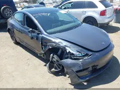 5YJ3E1EA2PF435538 2023 TESLA MODEL 3