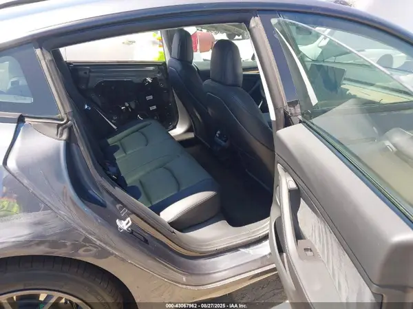 5YJ3E1EA2PF435538 2023 TESLA MODEL 3 - Image 8