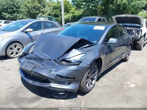 5YJ3E1EA2PF436088 2023 TESLA MODEL 3 - Image 2