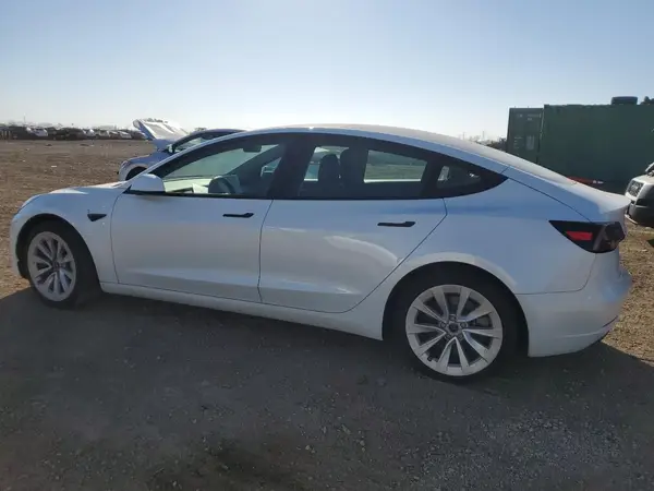 5YJ3E1EA2PF436964 2023 TESLA MODEL 3 - Image 2