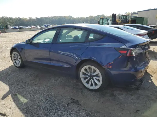 5YJ3E1EA2PF436981 2023 TESLA MODEL 3 - Image 2