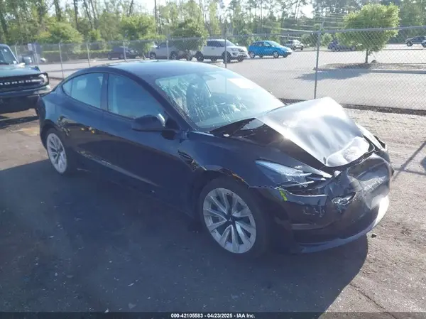 5YJ3E1EA2PF437967 2023 TESLA MODEL 3 - Image 1