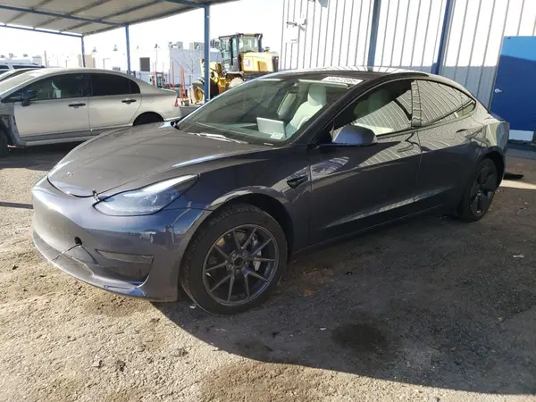 5YJ3E1EA2PF438259 2023 TESLA MODEL 3 - Image 1