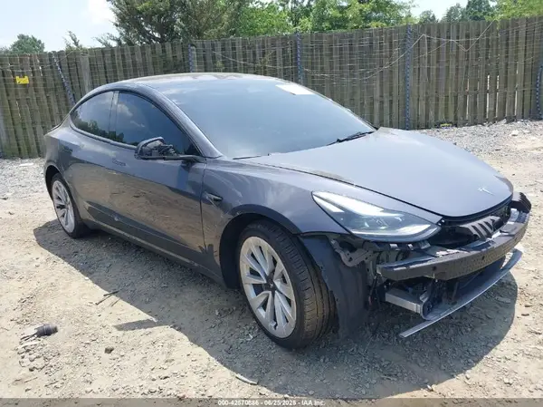 5YJ3E1EA2PF439153 2023 TESLA MODEL 3 - Image 1