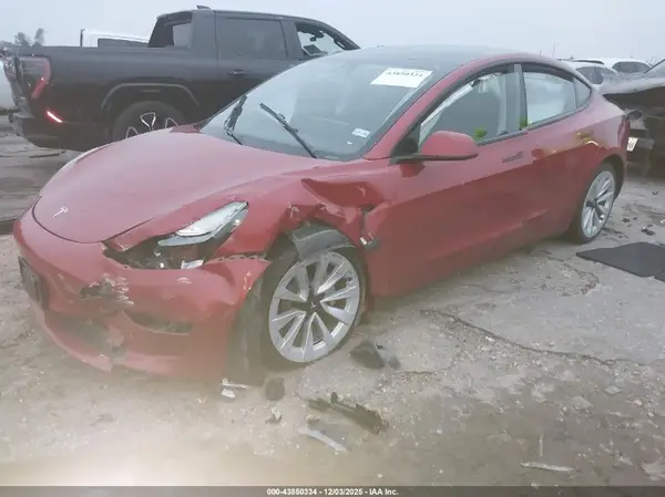 5YJ3E1EA2PF439234 2023 TESLA MODEL 3 - Image 2