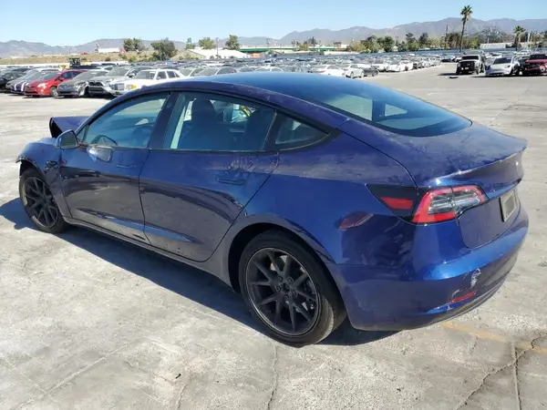 5YJ3E1EA2PF448225 2023 TESLA MODEL 3 - Image 2