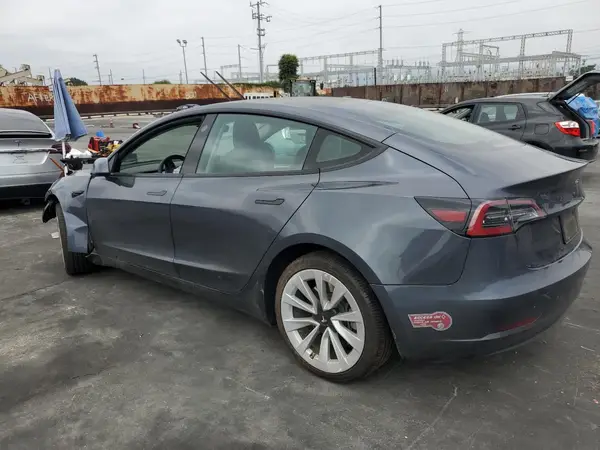 5YJ3E1EA2PF450346 2023 TESLA MODEL 3 - Image 2